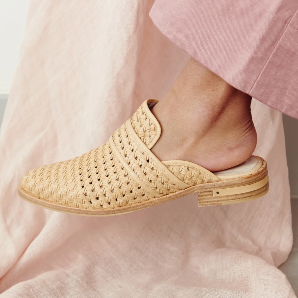 Freda Salvador Tan Woven Mules - Picture 2 of 12